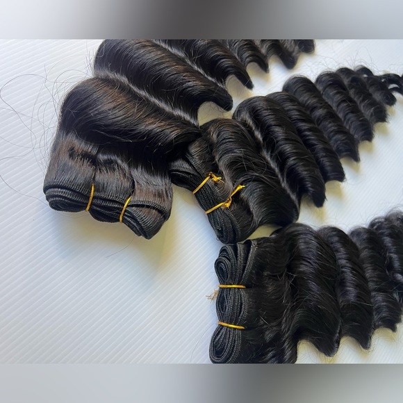 20”, 22” & 24” 100% Human Hair Extensions three Bundles  Loose deep Black - Picture 6 of 6